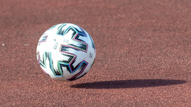 确实遥遥领先!自2011/12赛季以来,曼城已赢得21座奖杯.